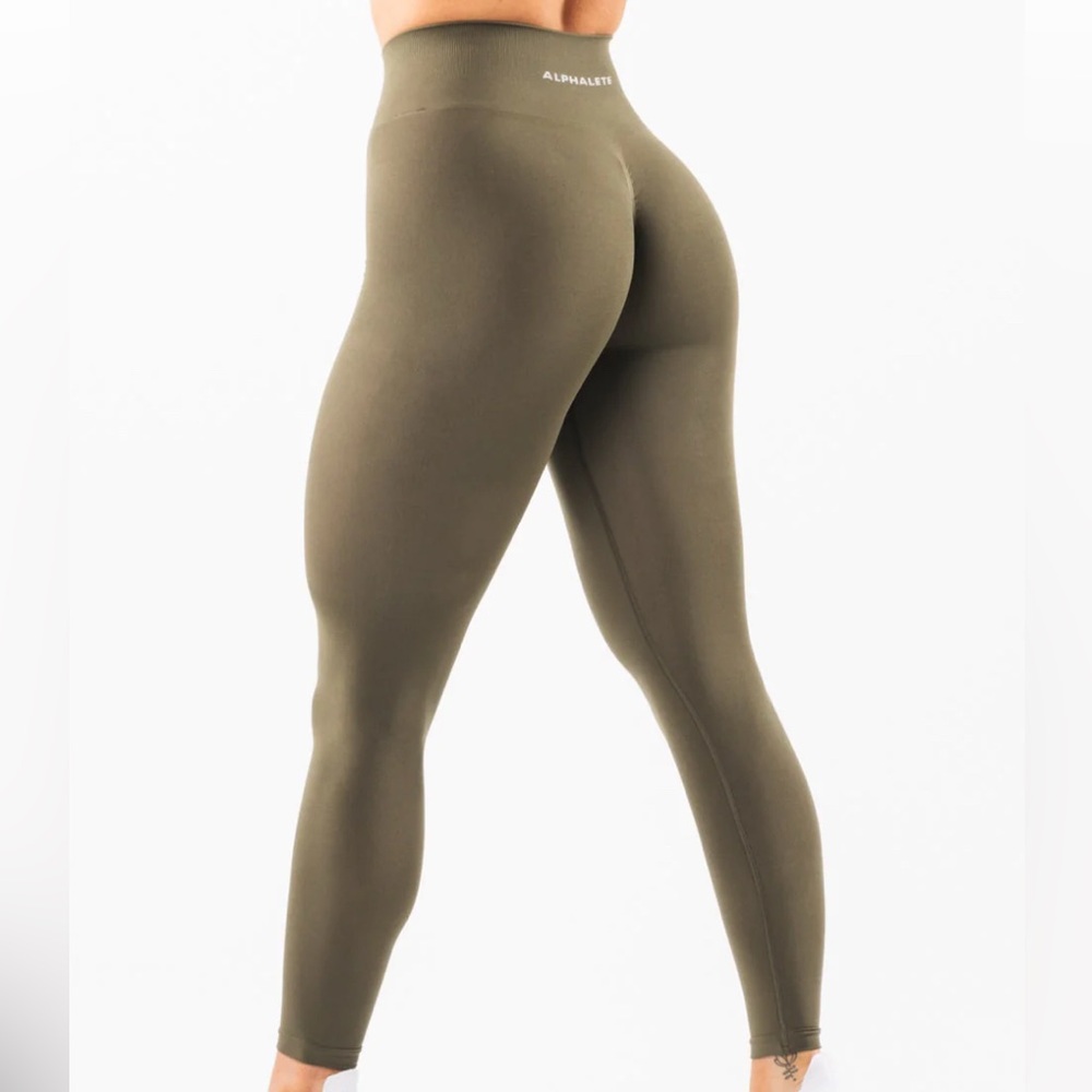 Alphalete Women’s Amplify Legging NWT